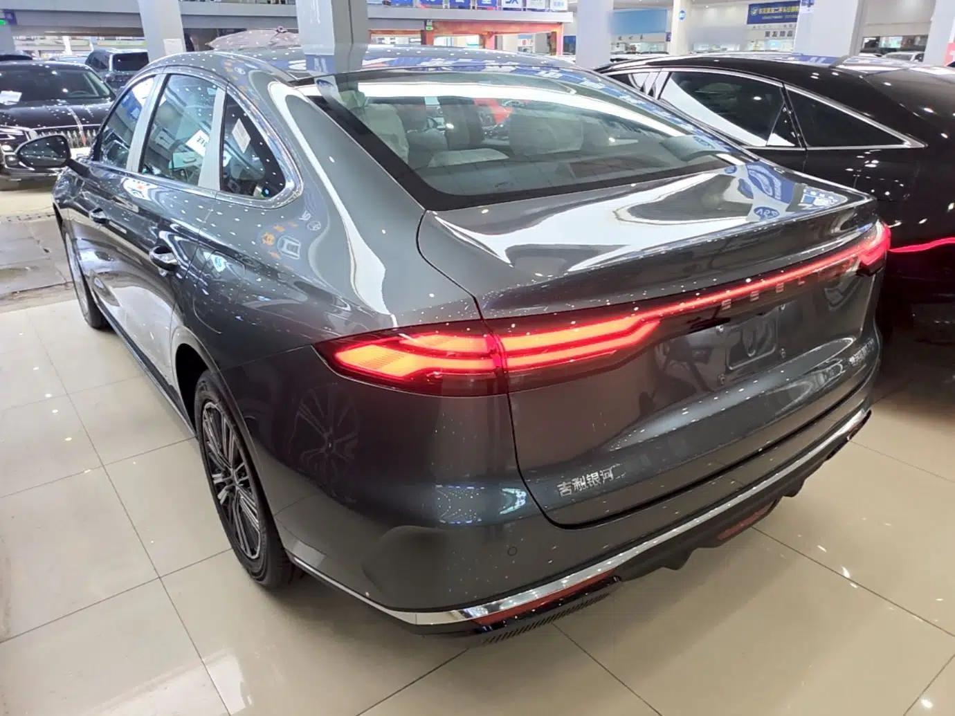 Geely Galaxy Stellar 6 2026 Model 125km Exploration+ Edition — миниатюра 4