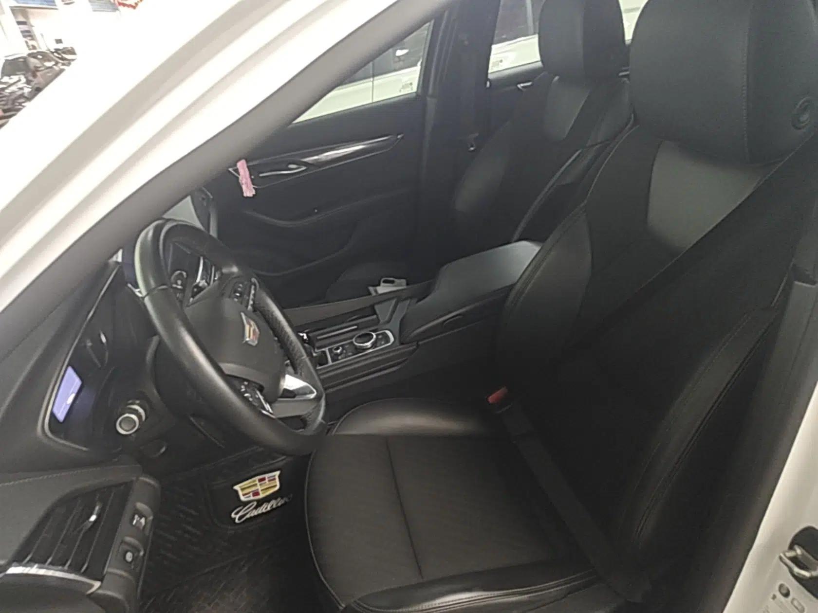 Cadillac CT5 2020 Revised Version 28T Tech Edition — миниатюра 18
