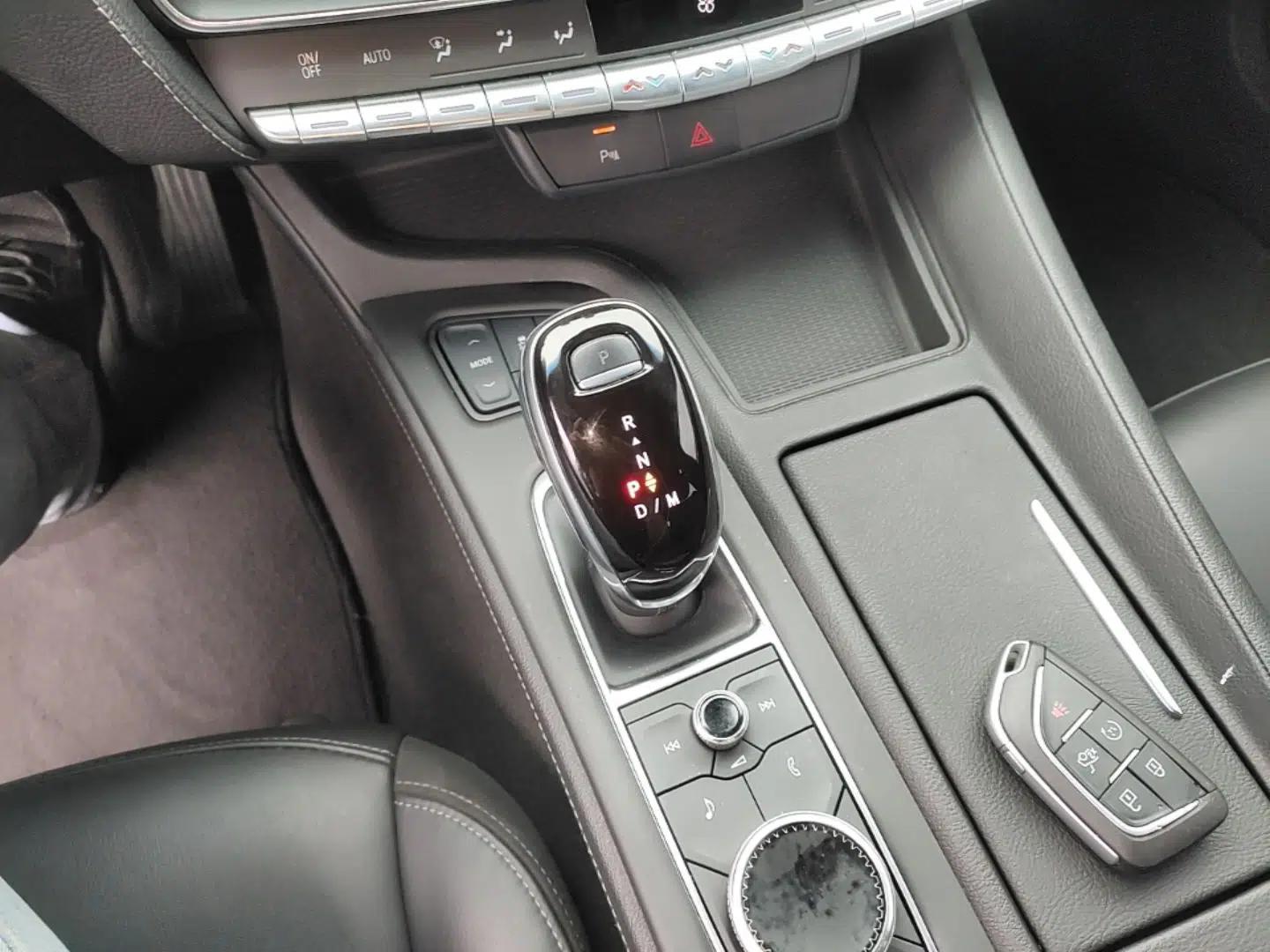 Cadillac CT5 2020 Revised Version 28T Fashion Edition — миниатюра 17