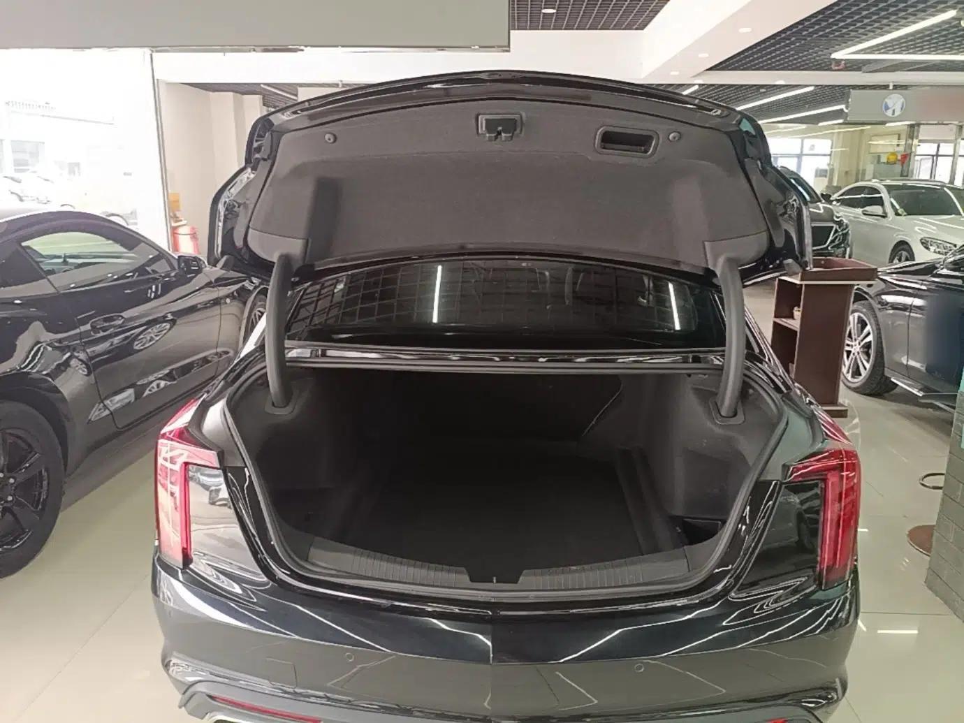 Cadillac CT5 2023 28T Luxury Edition (Standard Version) — миниатюра 22