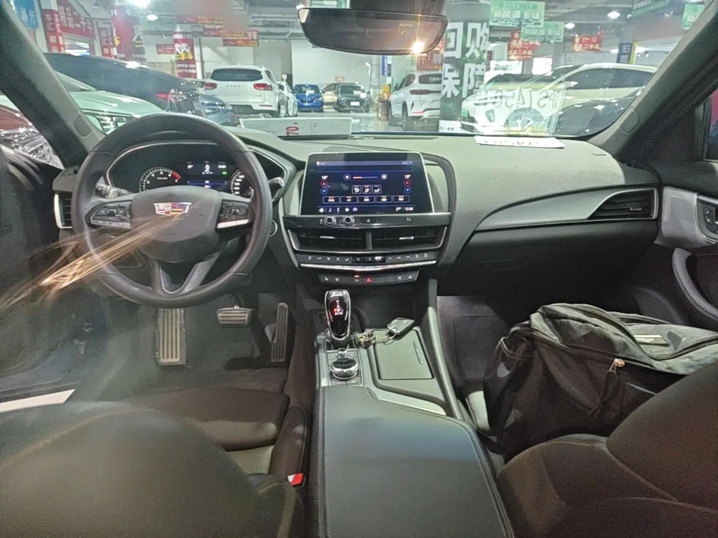 Cadillac CT5 2021 28T Advanced Sport Model — миниатюра 13