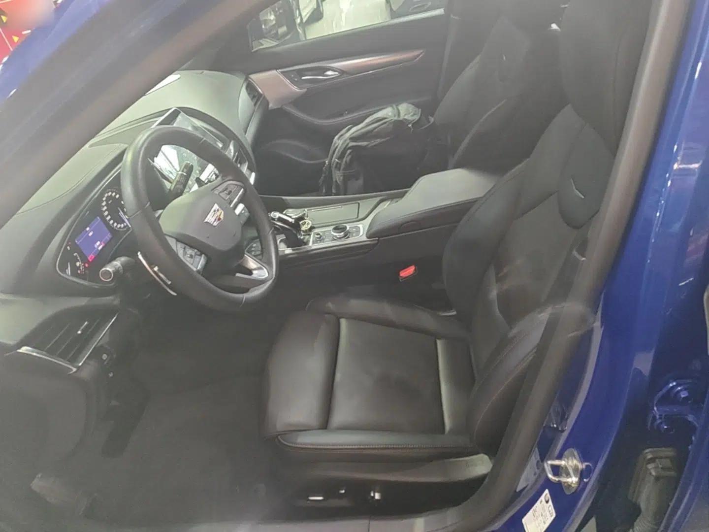 Cadillac CT5 2021 28T Advanced Sport Model — миниатюра 18
