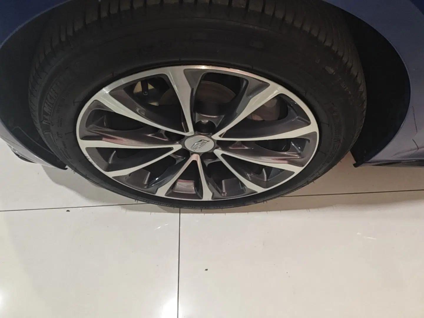 Cadillac CT5 2021 28T Advanced Sport Model — миниатюра 8