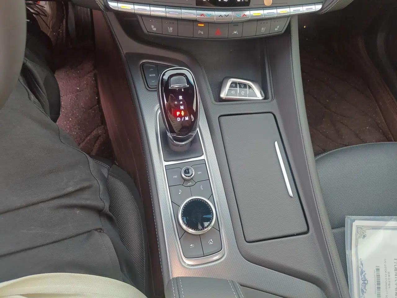 Cadillac CT5 2023 28T Luxury Edition (Standard Version) — миниатюра 15