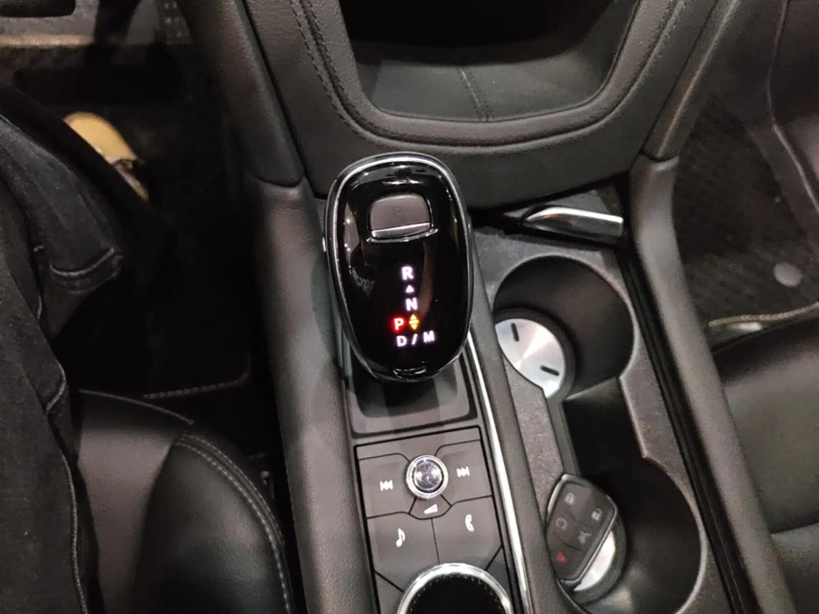 Cadillac XT5 2021 2.0T Two-Wheel Drive Luxury Version — миниатюра 17