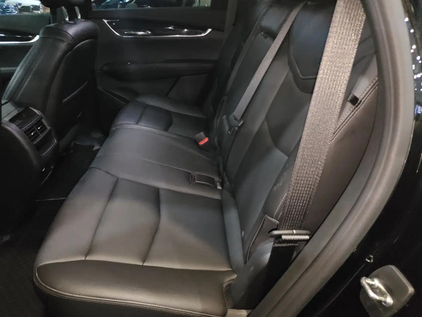 Cadillac XT5 2021 2.0T Two-Wheel Drive Luxury Version — миниатюра 20