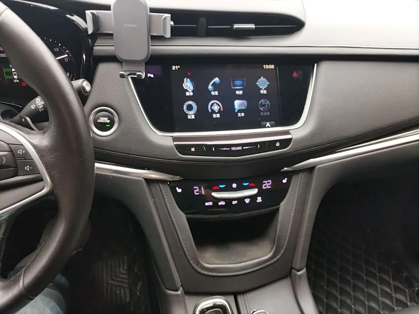 Cadillac XT5 2016 25T Luxury Model — миниатюра 16