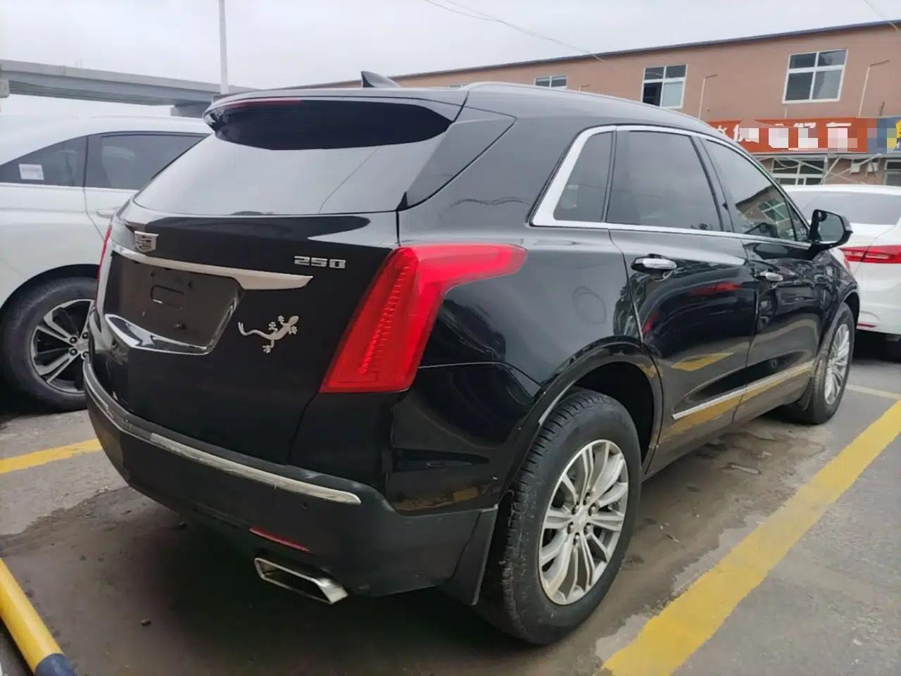 Cadillac XT5 2016 25T Luxury Model — миниатюра 6