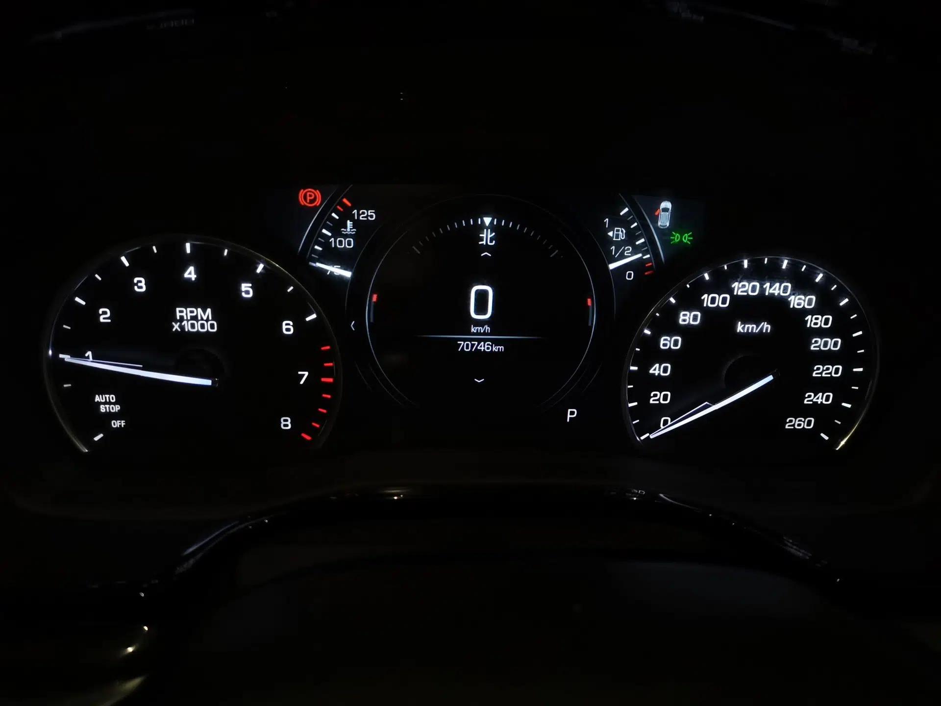 Cadillac XT5 2018 25T Luxury Model — миниатюра 12