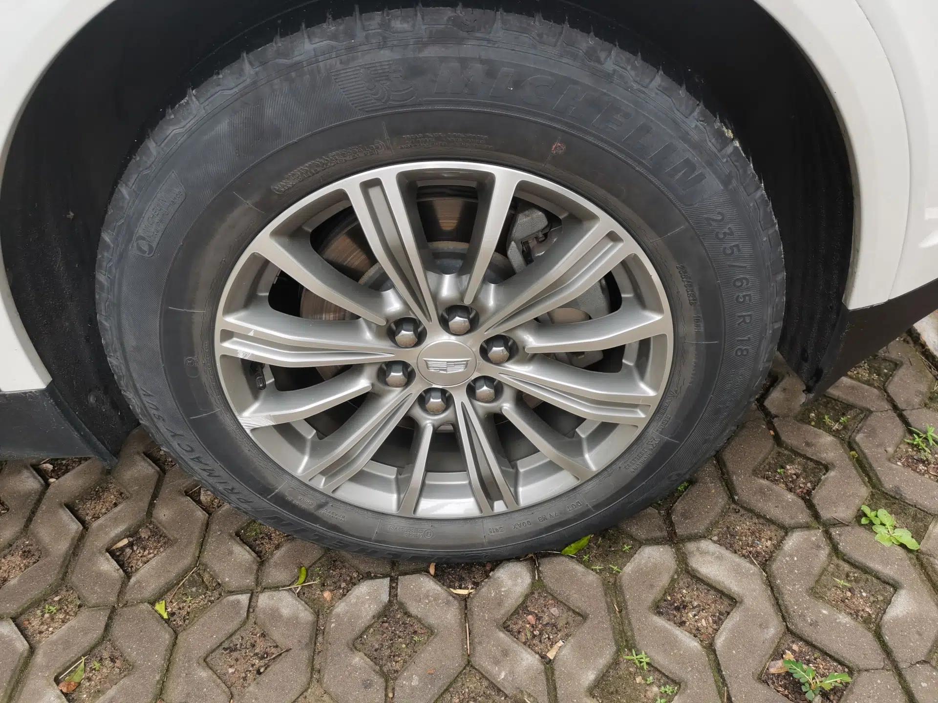 Cadillac XT5 2018 25T Luxury Model — миниатюра 8