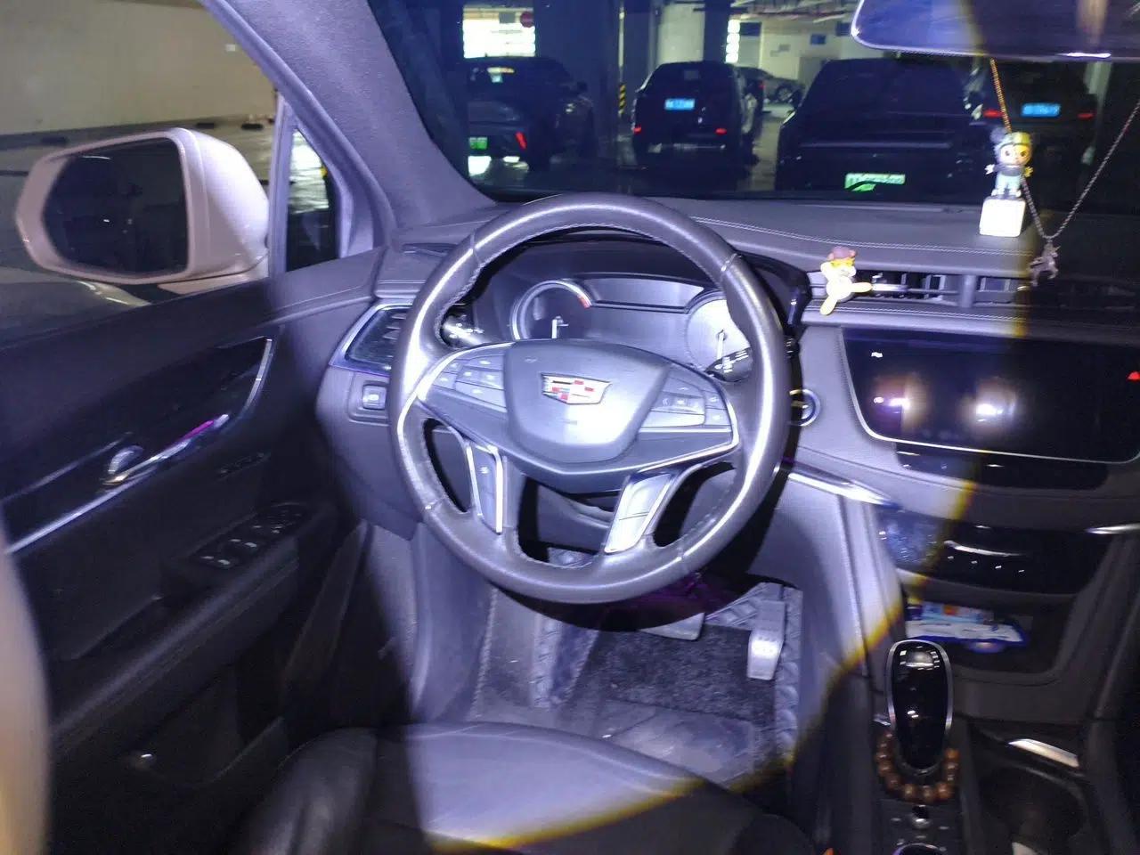 Cadillac XT5 2020 Revised Version 28T Luxury Edition — миниатюра 11
