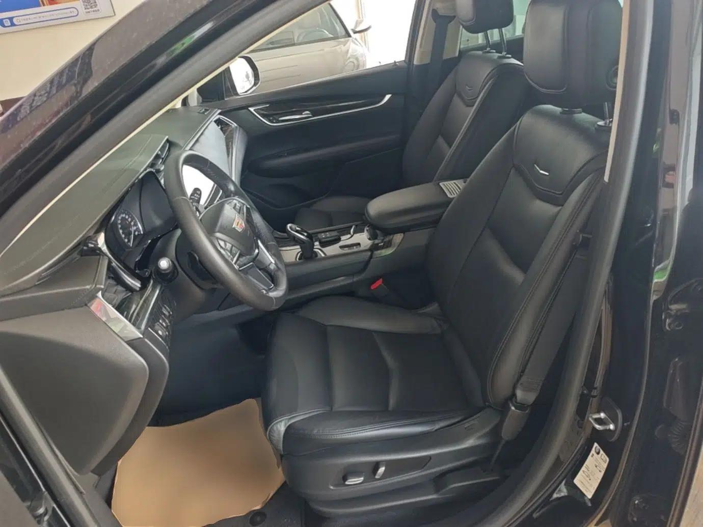 Cadillac XT5 2018 25T Luxury Model — миниатюра 16