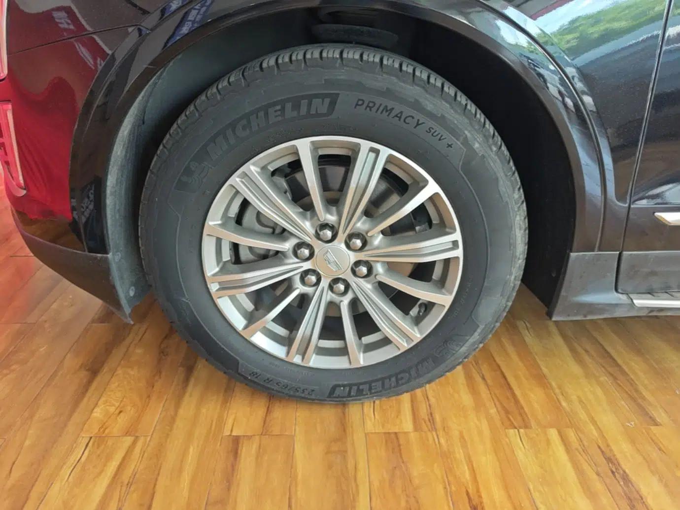 Cadillac XT5 2018 25T Luxury Model — миниатюра 3