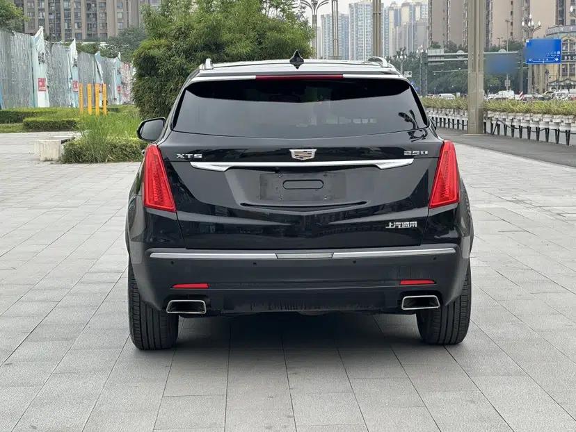 Cadillac XT5 2018 25T Luxury Model — миниатюра 8