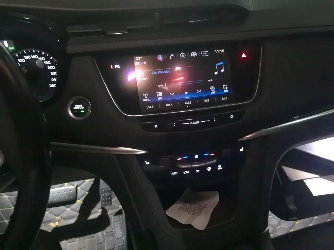 Cadillac XT5 2018 25T Luxury Model — миниатюра 14