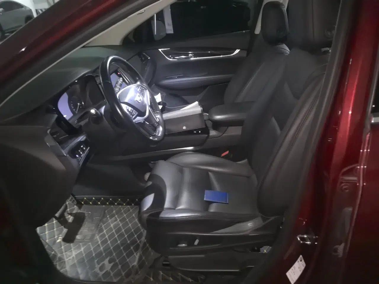 Cadillac XT5 2018 25T Luxury Model — миниатюра 16