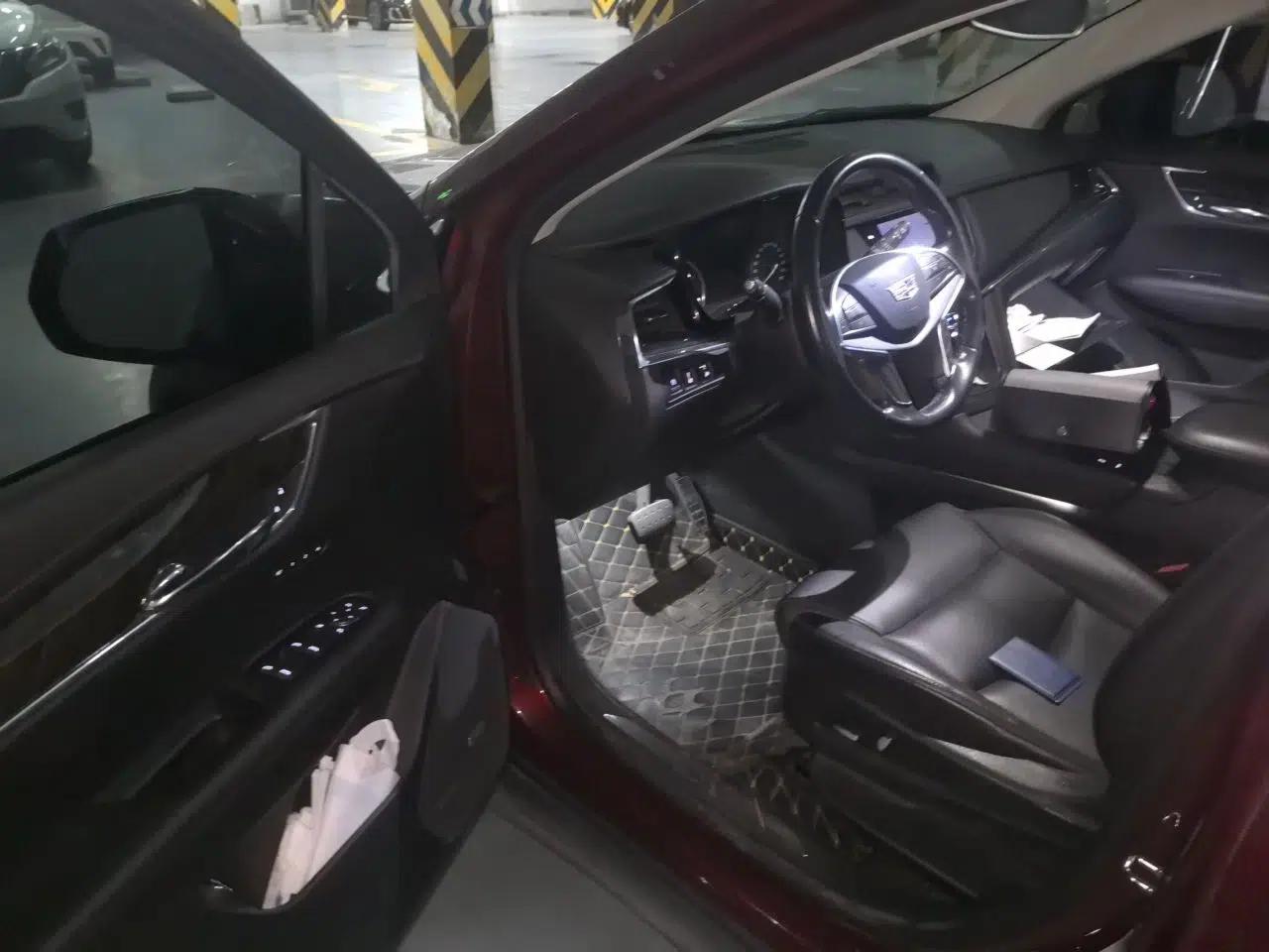 Cadillac XT5 2018 25T Luxury Model — миниатюра 17