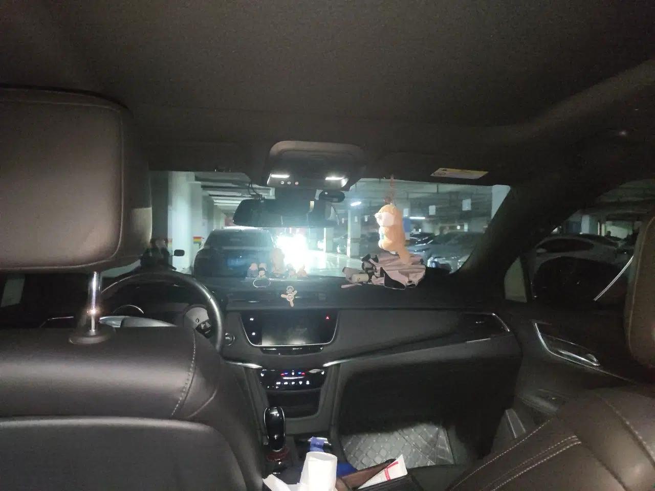 Cadillac XT5 2021 28T Luxury Model — миниатюра 19
