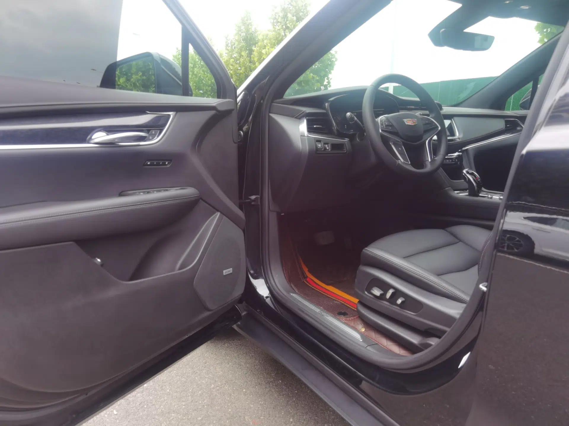 Cadillac XT5 2021 28T Luxury Model — миниатюра 12