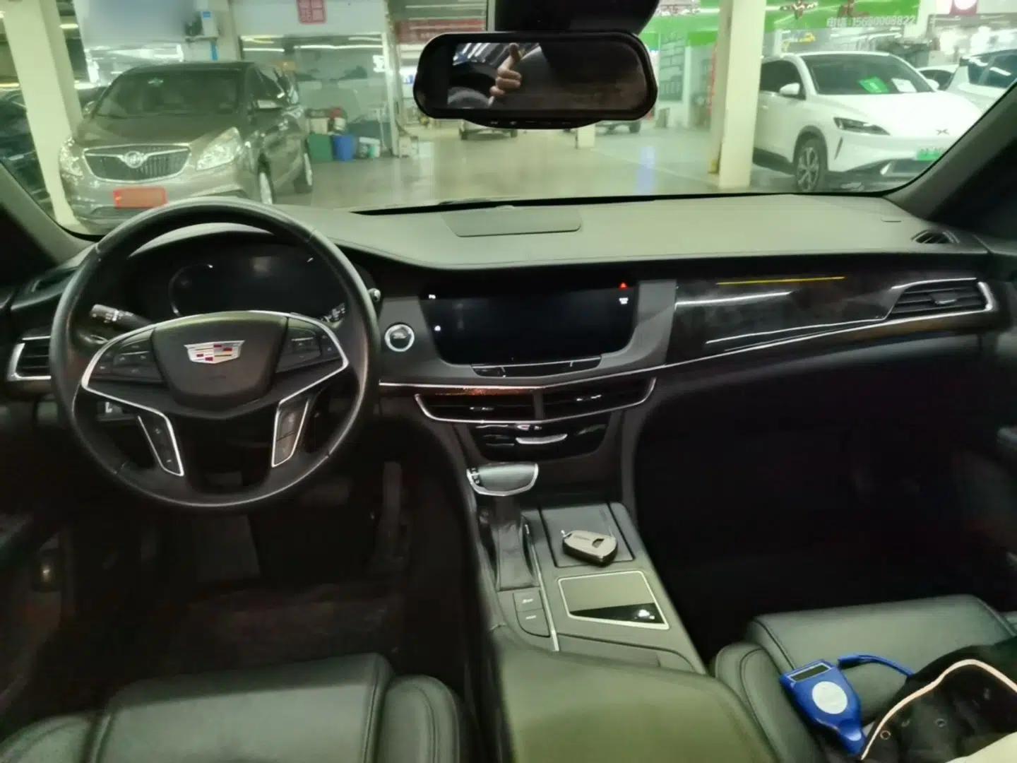 Cadillac CT6 2017 28T Luxury Model — миниатюра 12