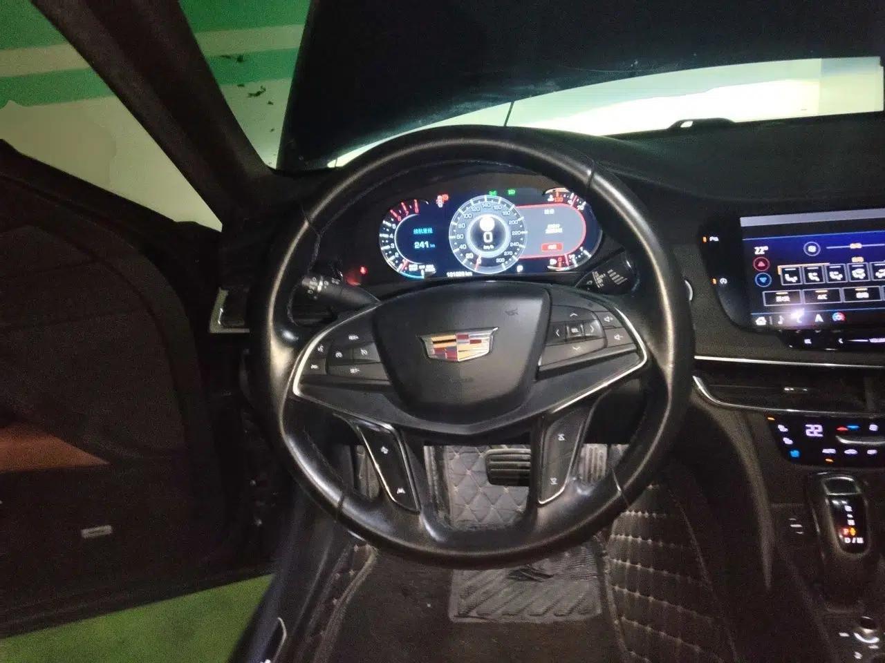 Cadillac CT6 2019 28T Luxury Model — миниатюра 11