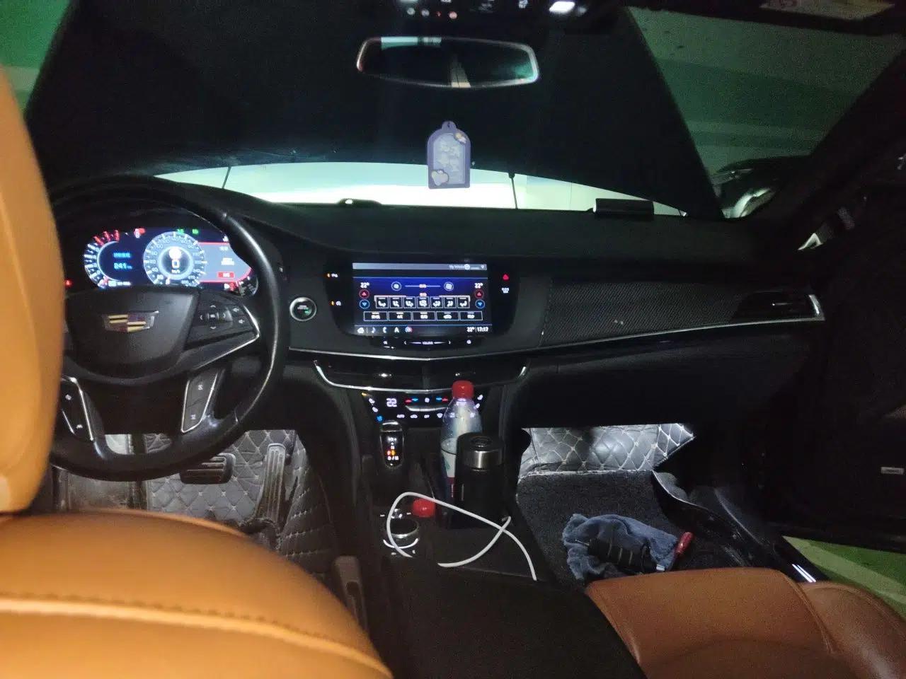 Cadillac CT6 2019 28T Luxury Model — миниатюра 19