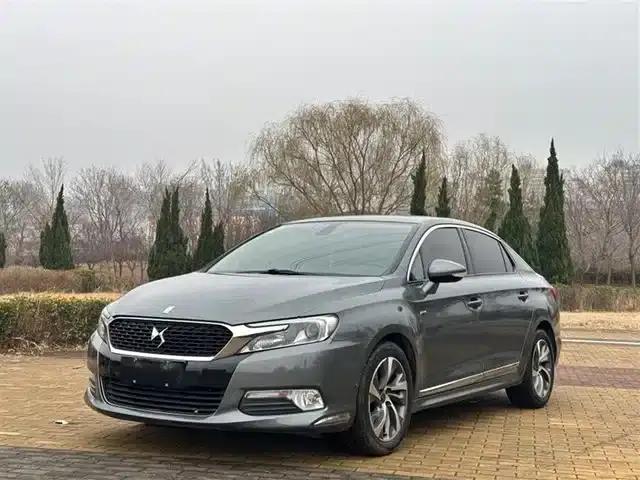 DS 5LS 2014 1.6T Elegant Edition THP160
