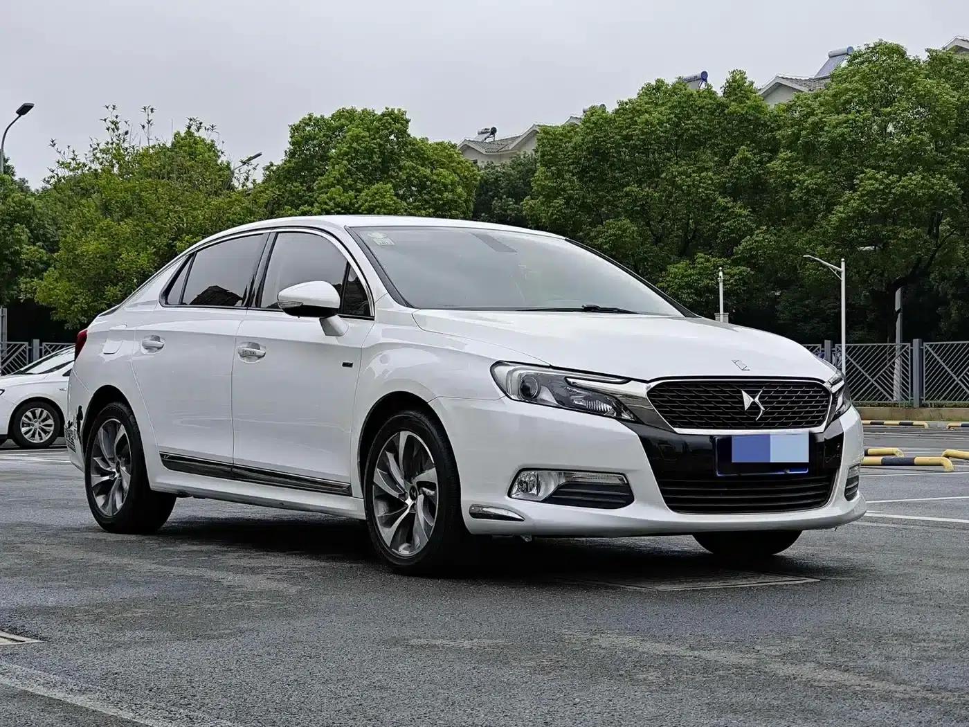 DS 5LS 2014 1.6T Luxury Edition THP160 — миниатюра 3