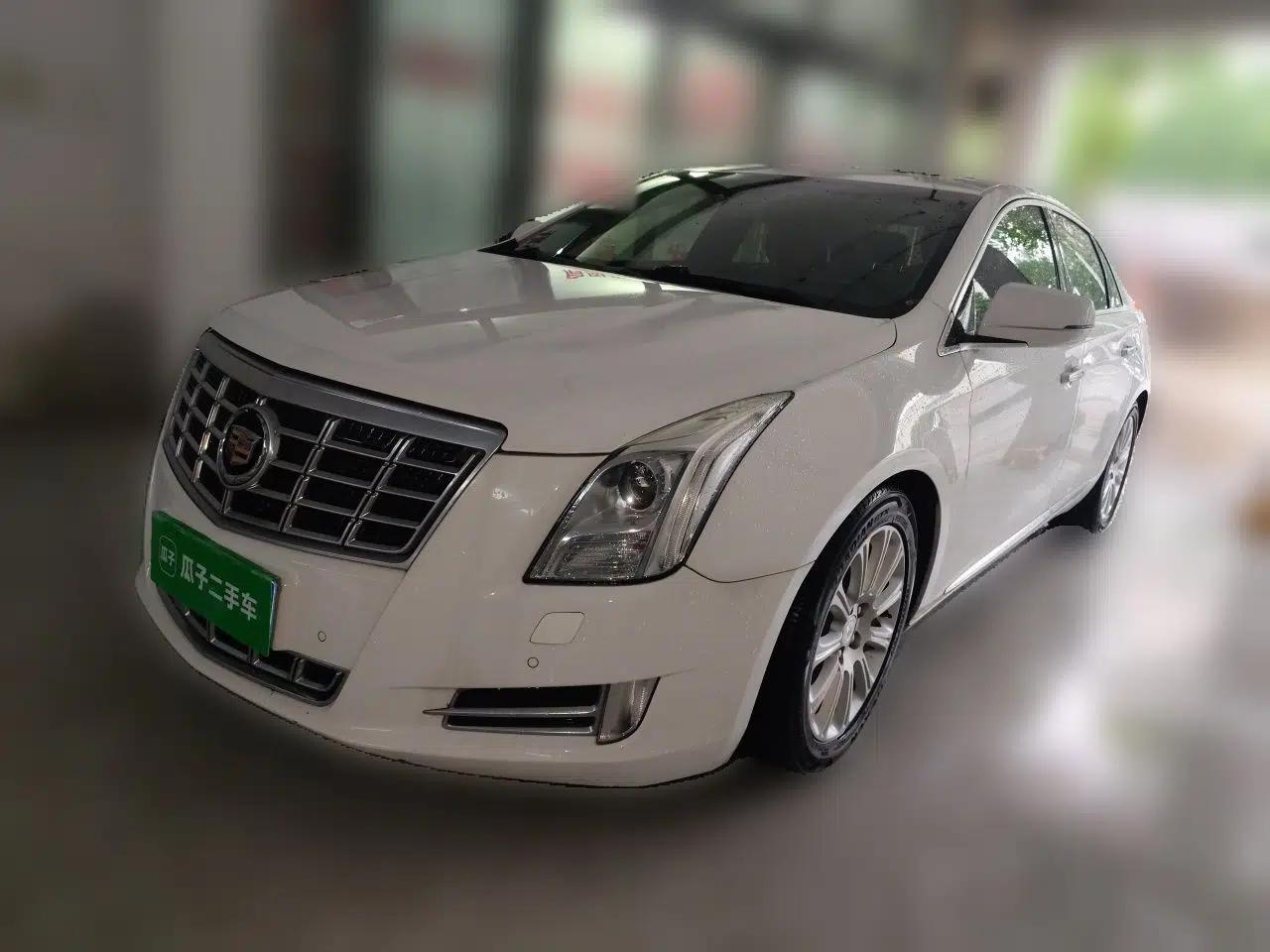 Cadillac XTS 2014 28T Luxury Model — миниатюра 1