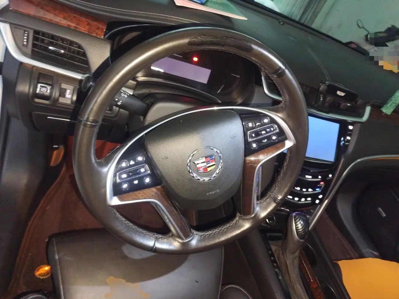 Cadillac XTS 2014 28T Luxury Model — миниатюра 11