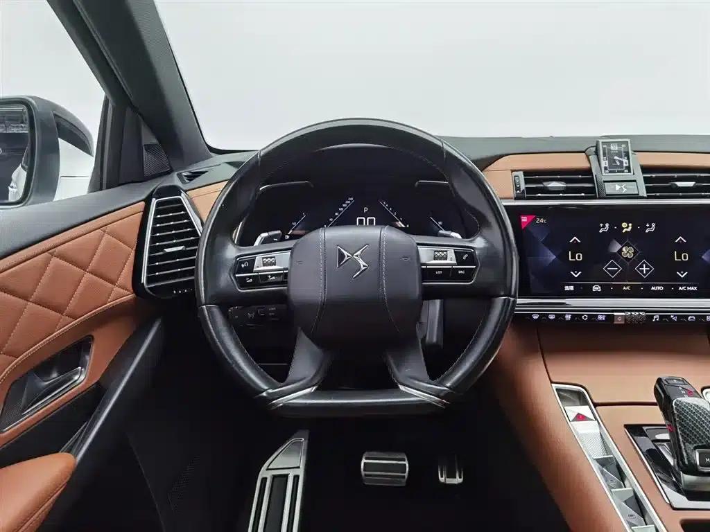 DS 7 2018 45THP Rivoli Pioneer Edition — миниатюра 11