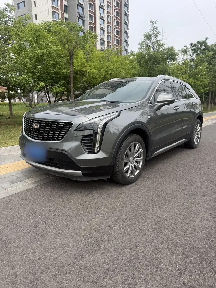 Cadillac XT4 2018 28T Two-Wheel Drive Leading Version — миниатюра 1