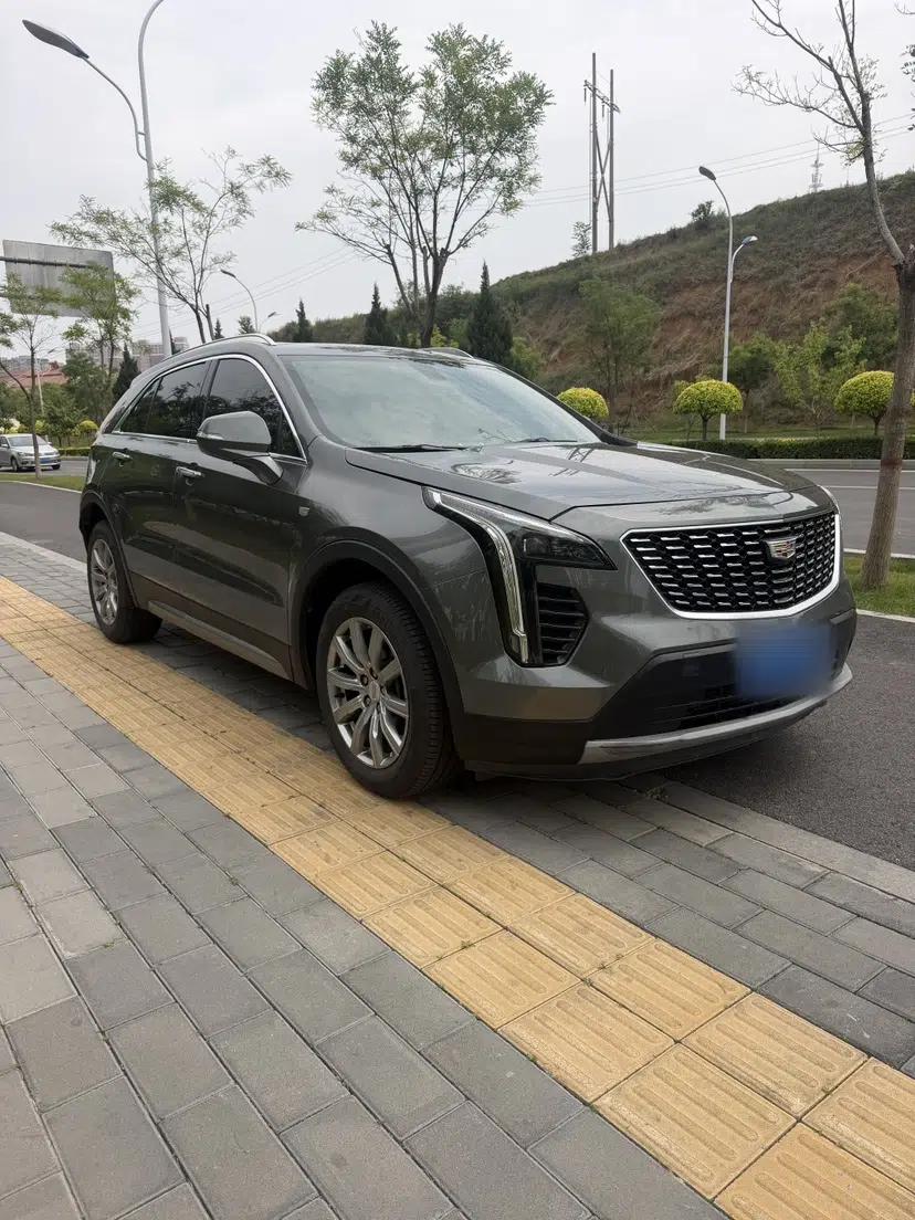 Cadillac XT4 2018 28T Two-Wheel Drive Leading Version — миниатюра 2
