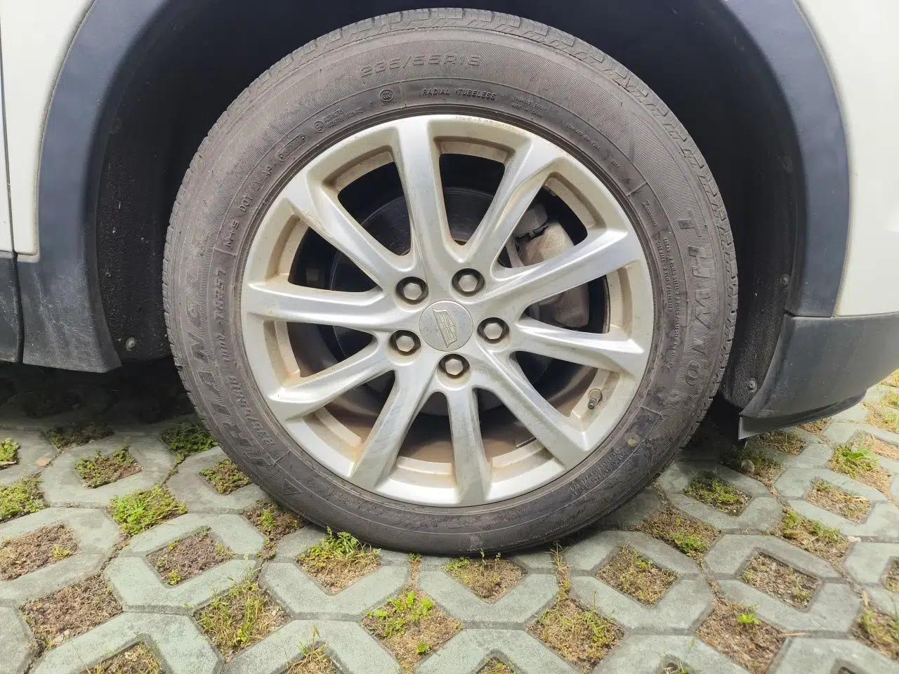 Cadillac XT4 2018 28T Two-Wheel Drive Tech Version — миниатюра 8