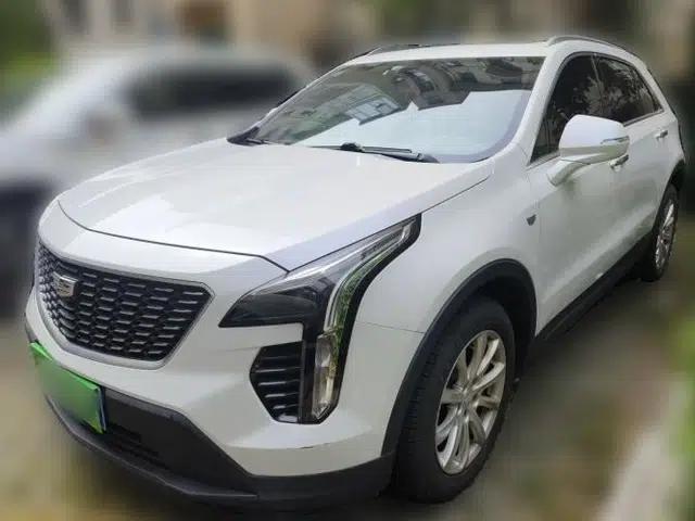 Cadillac XT4 2018 28T Two-Wheel Drive Tech Version