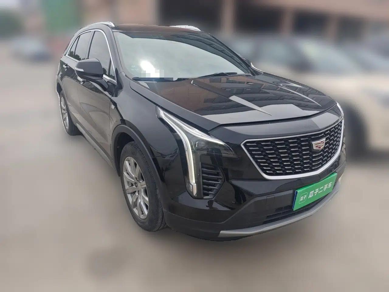 Cadillac XT4 2022 28T Two-Wheel-Drive Luxury Version — миниатюра 3