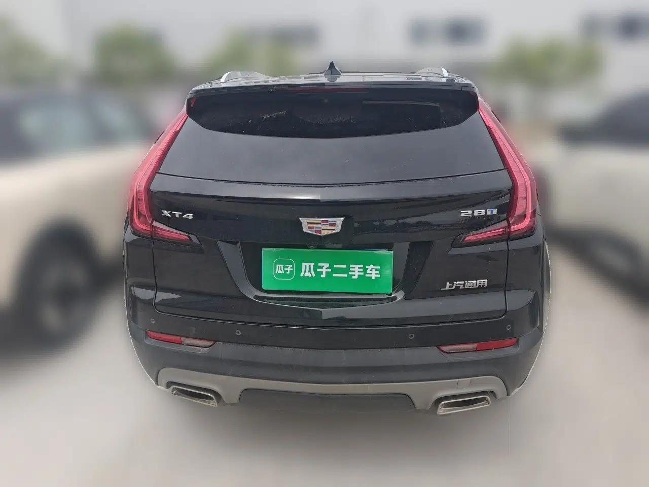 Cadillac XT4 2022 28T Two-Wheel-Drive Luxury Version — миниатюра 5