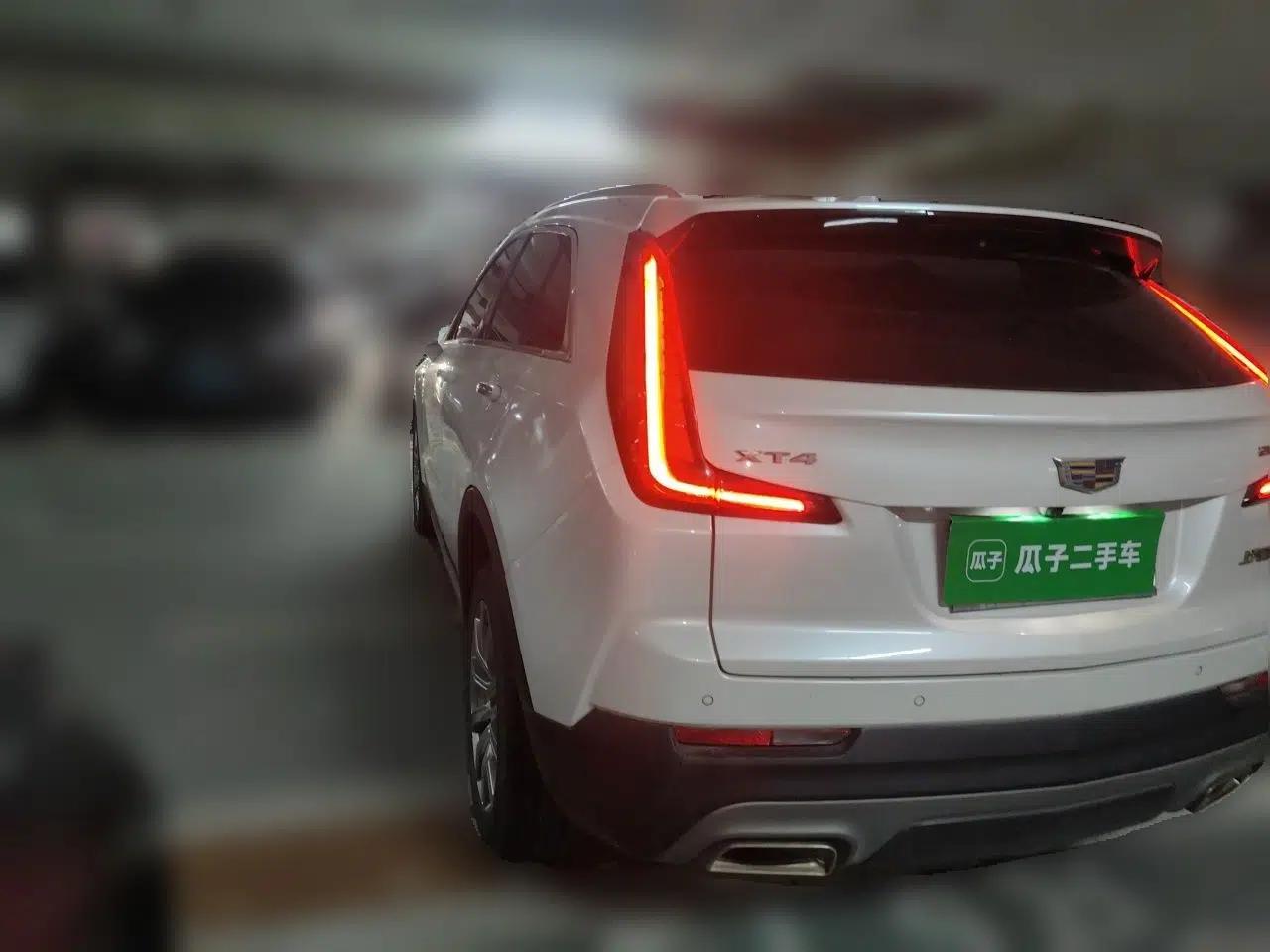 Cadillac XT4 2021 28T Two-Wheel Drive Leading Version — миниатюра 6