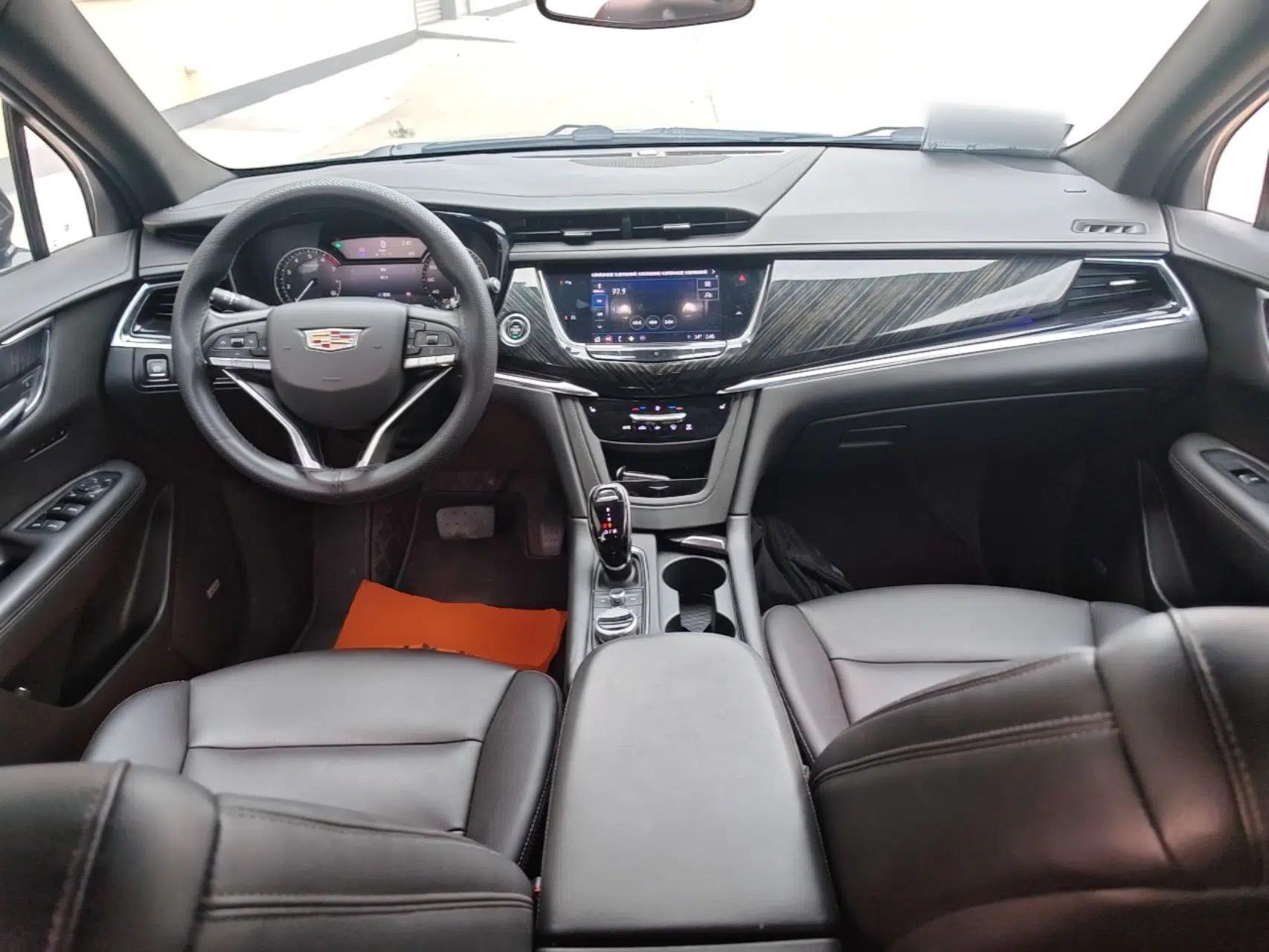 Cadillac XT6 2021 2.0T 6-Seater Two-Wheel Drive Luxury Version — миниатюра 13