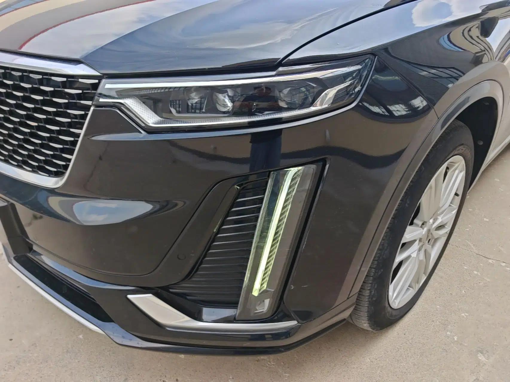 Cadillac XT6 2021 2.0T 6-Seater Two-Wheel Drive Luxury Version — миниатюра 9