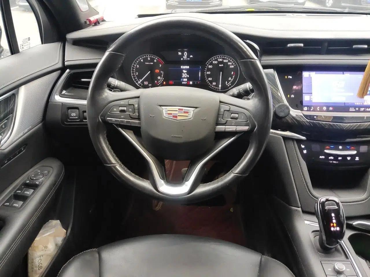 Cadillac XT6 2022 2.0T Six-Seater Four-Wheel Drive Luxury Version — миниатюра 11