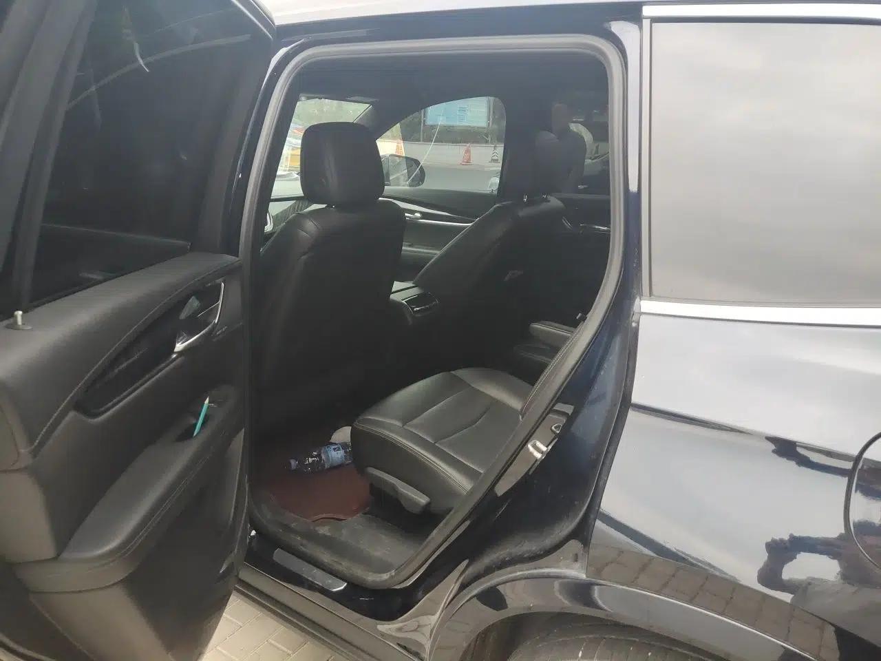 Cadillac XT6 2022 2.0T Six-Seater Four-Wheel Drive Luxury Version — миниатюра 18