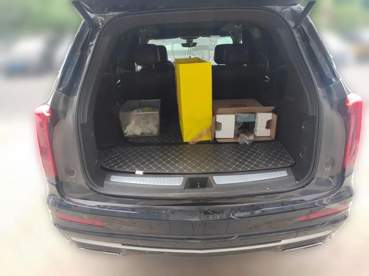 Cadillac XT6 2022 2.0T Six-Seater Four-Wheel Drive Luxury Version — миниатюра 20