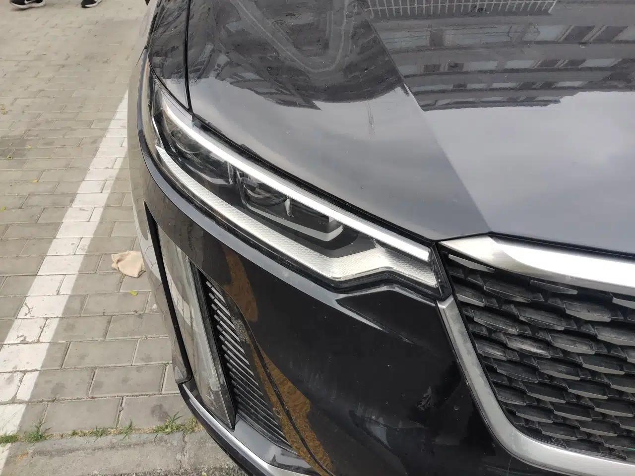 Cadillac XT6 2022 2.0T Six-Seater Four-Wheel Drive Luxury Version — миниатюра 7