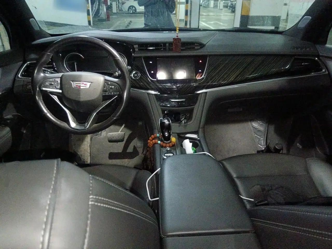 Cadillac XT6 2021 28T Six-Seater Four-Wheel-Drive Luxury Version — миниатюра 10