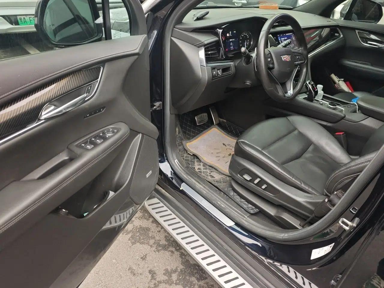 Cadillac XT6 2020 28T Six-Seater Luxury Sporty Enjoy-the-Comfort Safety Edition — миниатюра 17