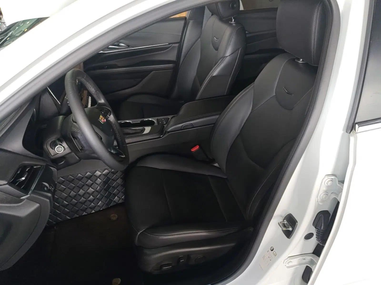 Cadillac CT4 2021 28T Luxury Model — миниатюра 15