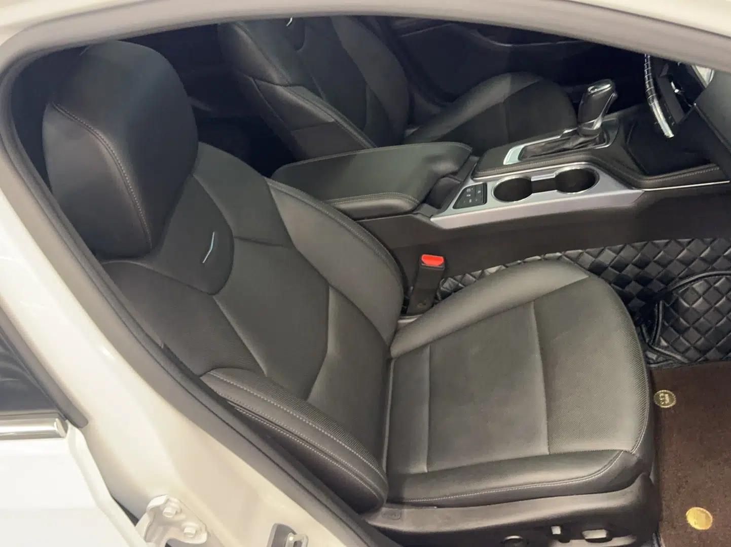 Cadillac CT4 2021 28T Luxury Model — миниатюра 25