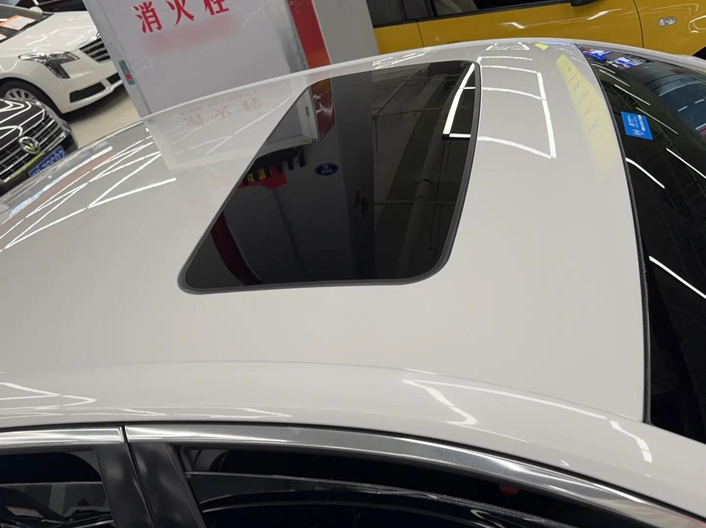 Cadillac CT4 2021 28T Luxury Model — миниатюра 9