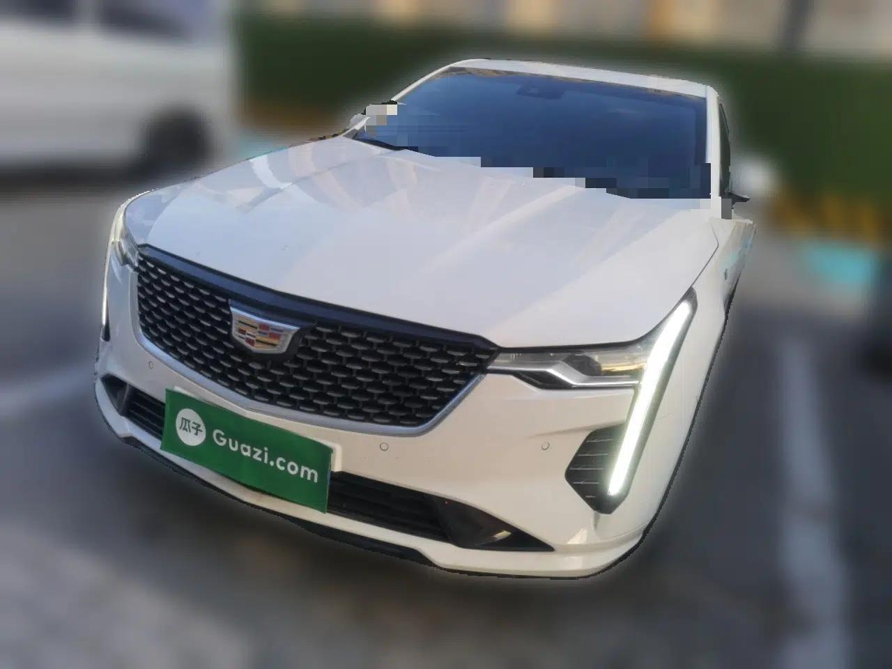 Cadillac CT4 2021 28T Luxury Model — миниатюра 1